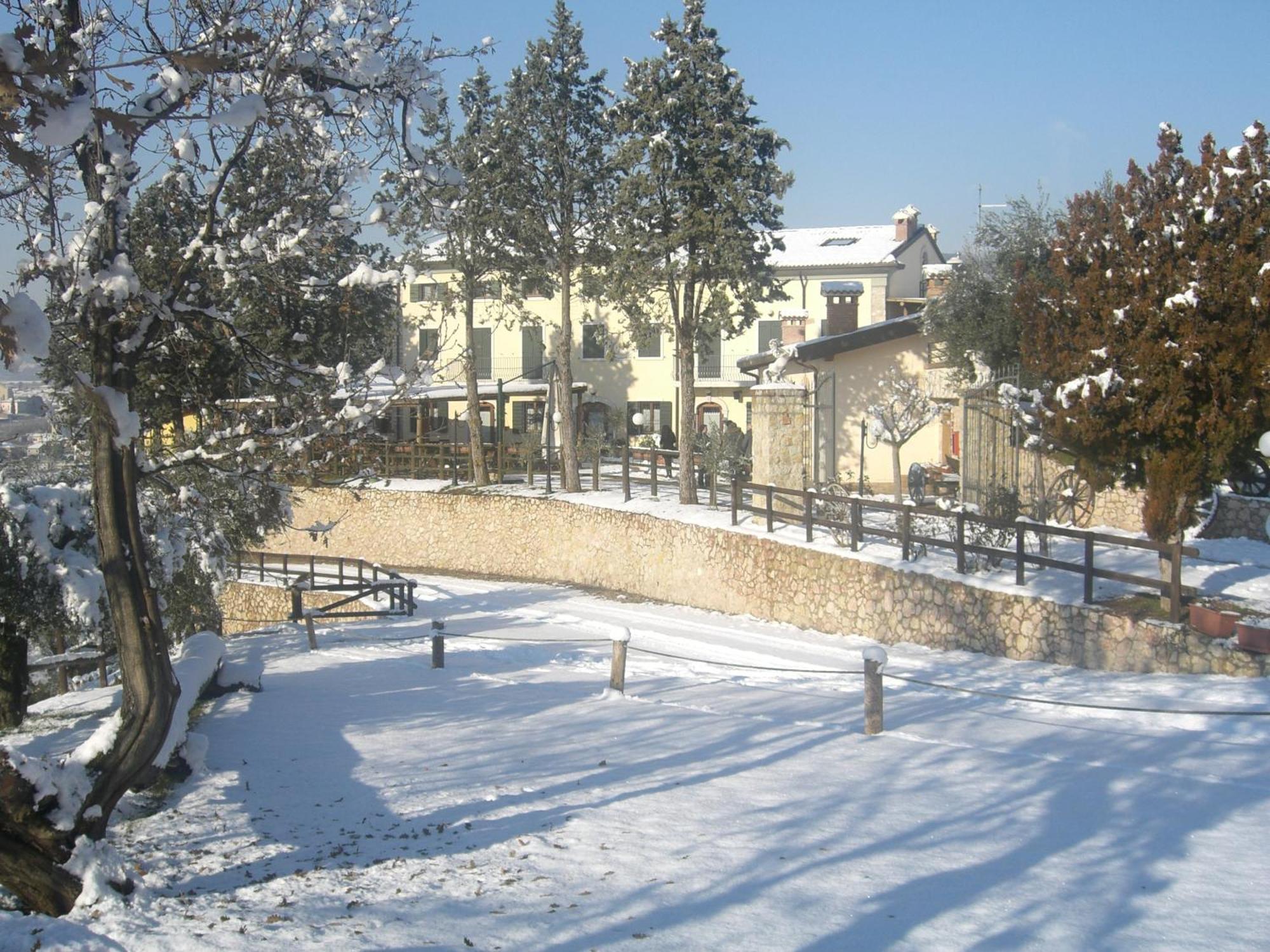 Sporting Hotel San Felice Illasi Экстерьер фото